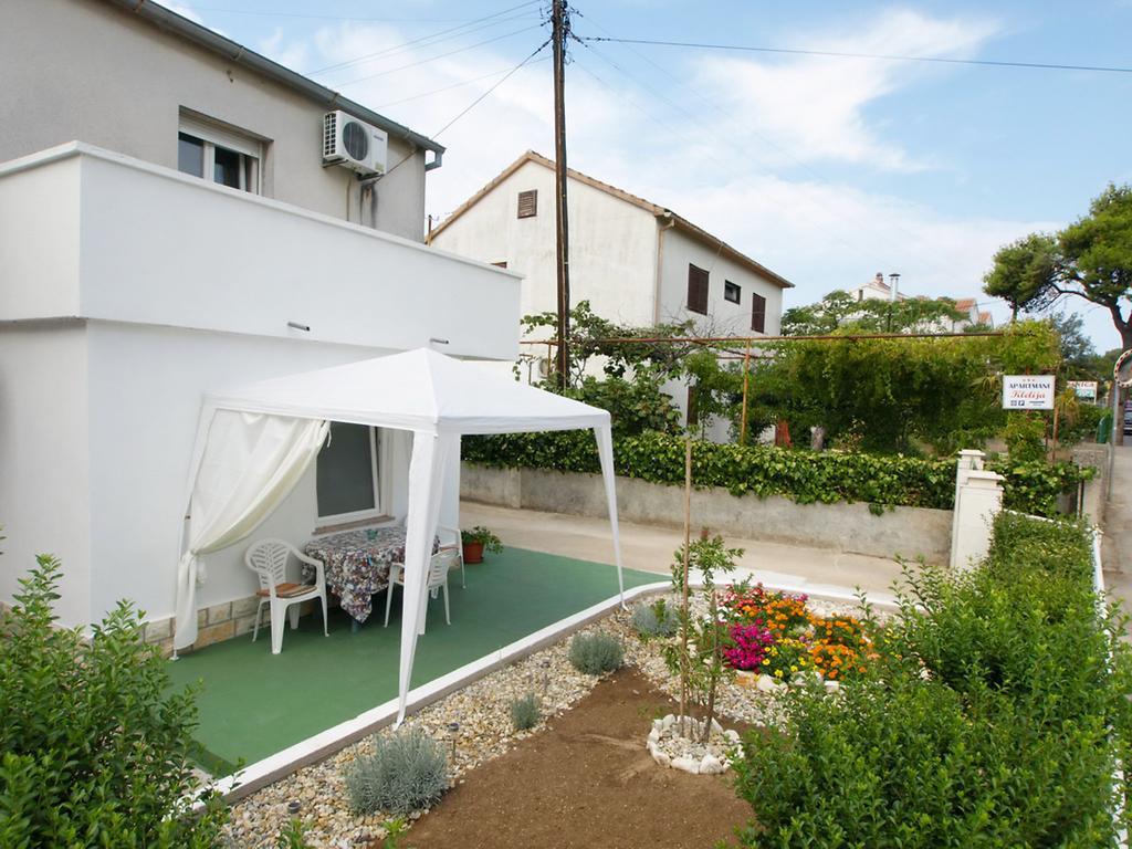 Appartement Lovely In With Wifi Zadar